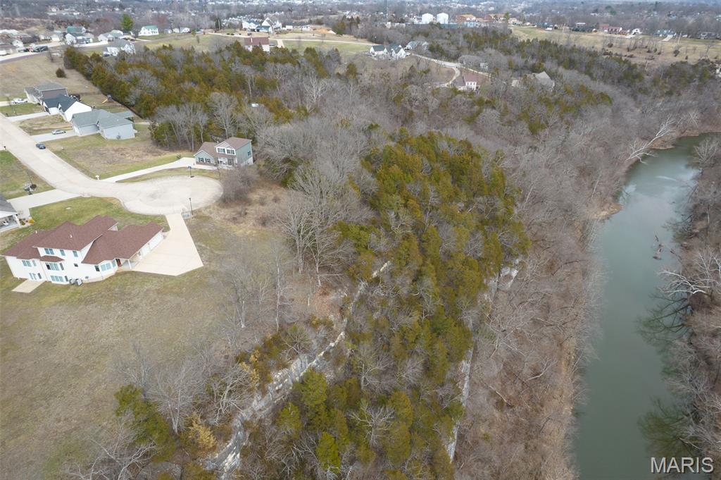 Ridgepoint & Common - Land