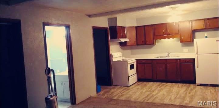 404 E Massachusetts Street