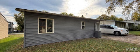 Tiny photo for 311 McKinley Avenue, Warrenton, MO 63383 (MLS # 26068872)