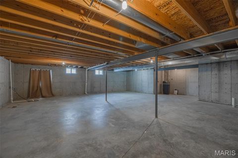 Tiny photo for 299 Rockport Drive, Troy, MO 63379 (MLS # 26011688)