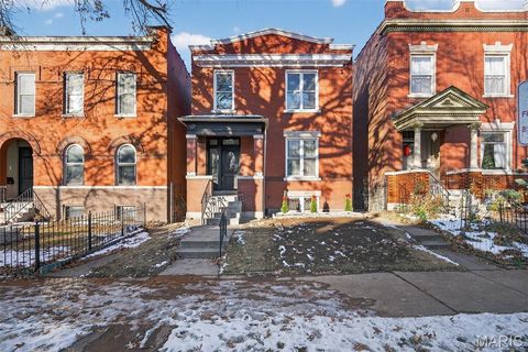 Photo of 3833 McDonald Avenue, St Louis, MO 63116 (MLS # 25079635)