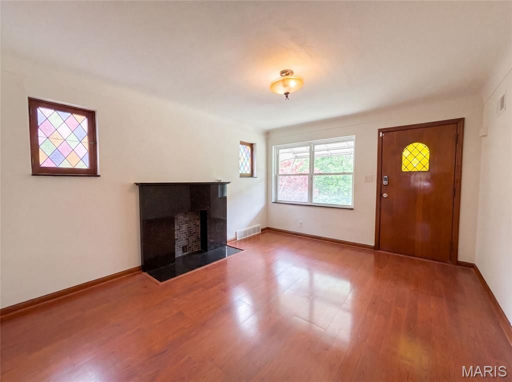 Photo of 5363 Reber Place, St Louis, MO 63139 (MLS # 26037491)