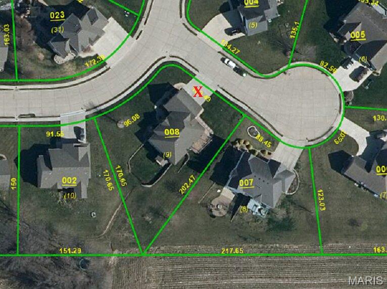 2033 Grandview Drive