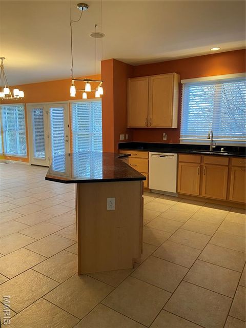 Tiny photo for 811 Wheaton Way, Creve Coeur, MO 63141 (MLS # 25074702)