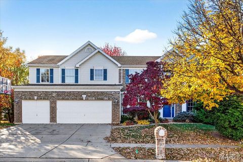 811 Wheaton Way Creve Coeur MO 63141