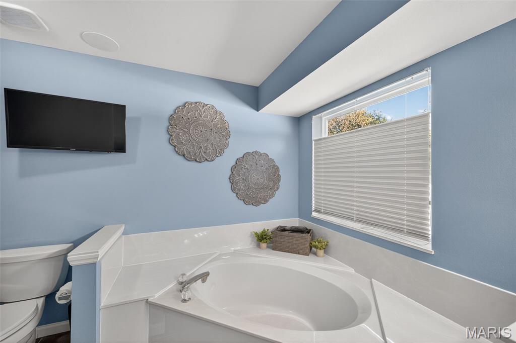 O'Fallon, Missouri 63368, United States, 3 Bedrooms Bedrooms, ,3 BathroomsBathrooms,Residential,Active,244975