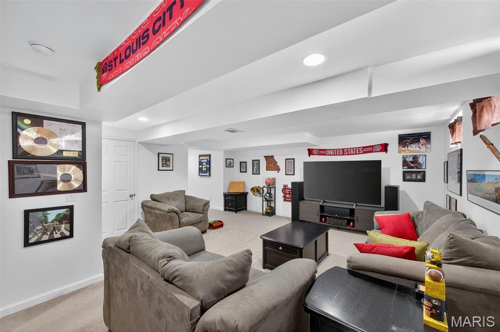 O'Fallon, Missouri 63368, United States, 3 Bedrooms Bedrooms, ,3 BathroomsBathrooms,Residential,Active,244975