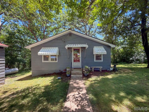 Photo of 11736 County Road Cc, Festus, MO 63028 (MLS # 26035082)