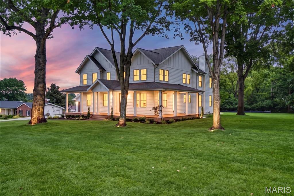 12 Beacon Hill Lane