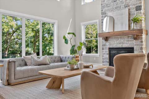 Tiny photo for 12 Beacon Hill Lane, Creve Coeur, MO 63141 (MLS # 26048814)