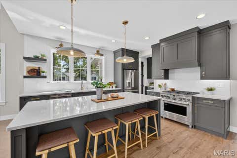 Tiny photo for 12 Beacon Hill Lane, Creve Coeur, MO 63141 (MLS # 26048814)