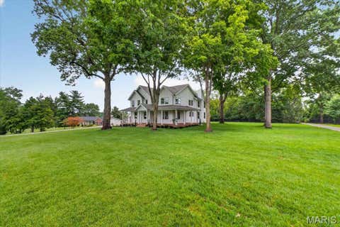 Tiny photo for 12 Beacon Hill Lane, Creve Coeur, MO 63141 (MLS # 26048814)