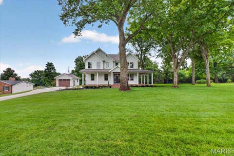 Tiny photo for 12 Beacon Hill Lane, Creve Coeur, MO 63141 (MLS # 26048814)