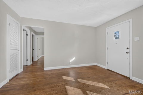 Tiny photo for 925 N Geyer Road, Kirkwood, MO 63122 (MLS # 26066050)