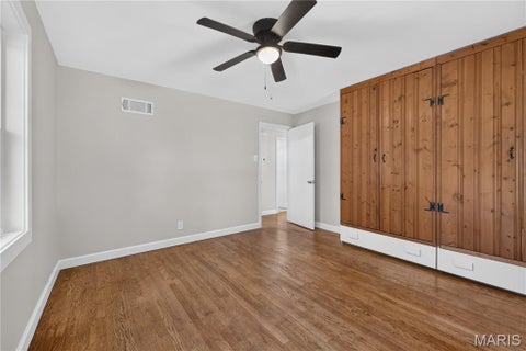 Tiny photo for 925 N Geyer Road, Kirkwood, MO 63122 (MLS # 26066050)