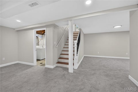 Tiny photo for 925 N Geyer Road, Kirkwood, MO 63122 (MLS # 26066050)