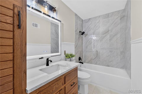 Tiny photo for 925 N Geyer Road, Kirkwood, MO 63122 (MLS # 26066050)
