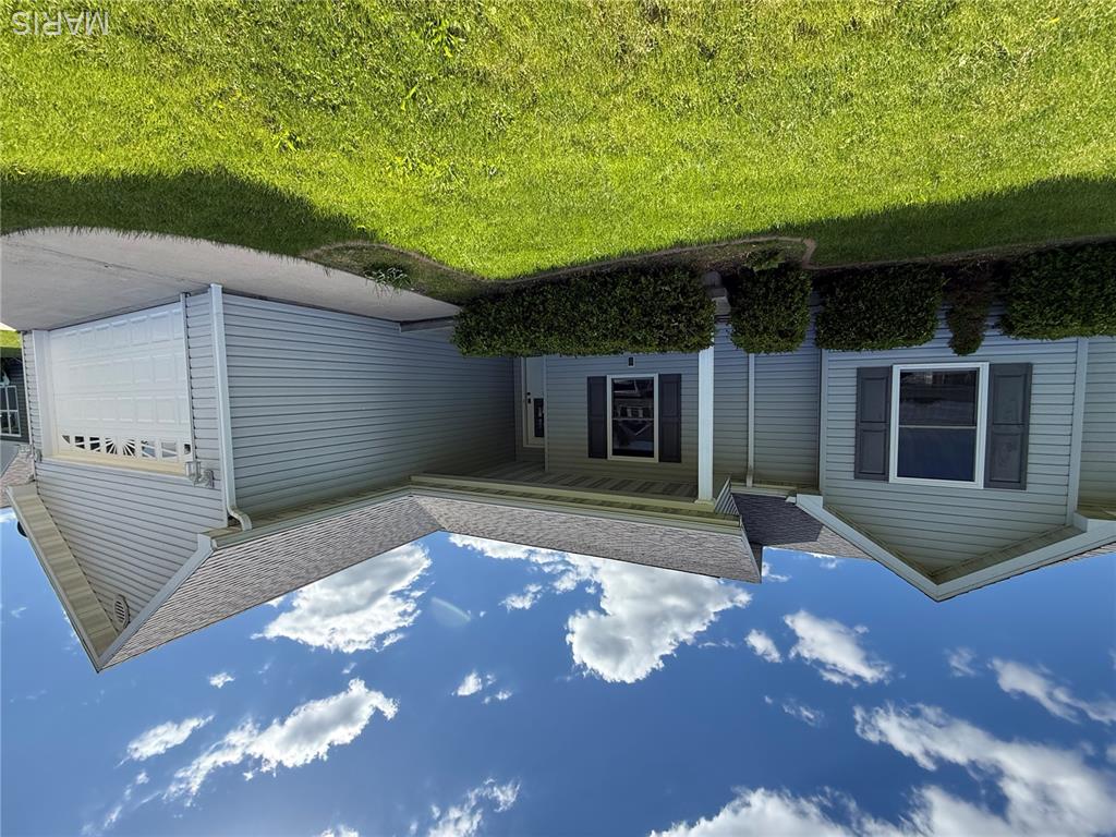 2 Jaybird Court