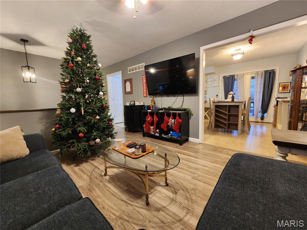 5845 Cranberry Drive