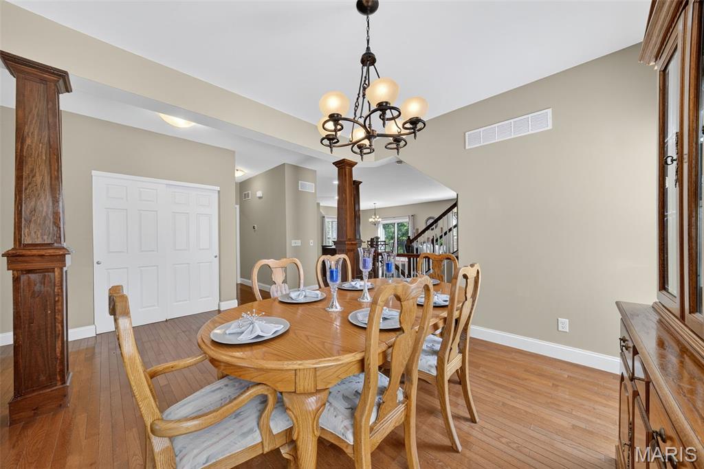 Wentzville, Missouri 63385, United States, 4 Bedrooms Bedrooms, ,4 BathroomsBathrooms,Residential,Active,171115