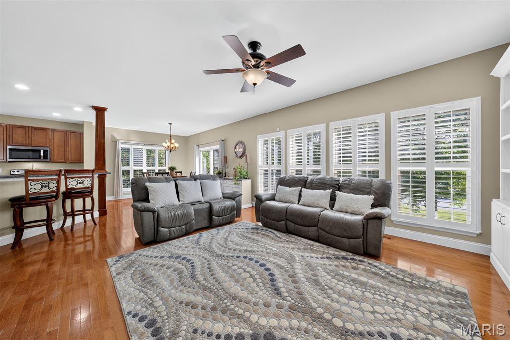 Wentzville, Missouri 63385, United States, 4 Bedrooms Bedrooms, ,4 BathroomsBathrooms,Residential,Active,171115