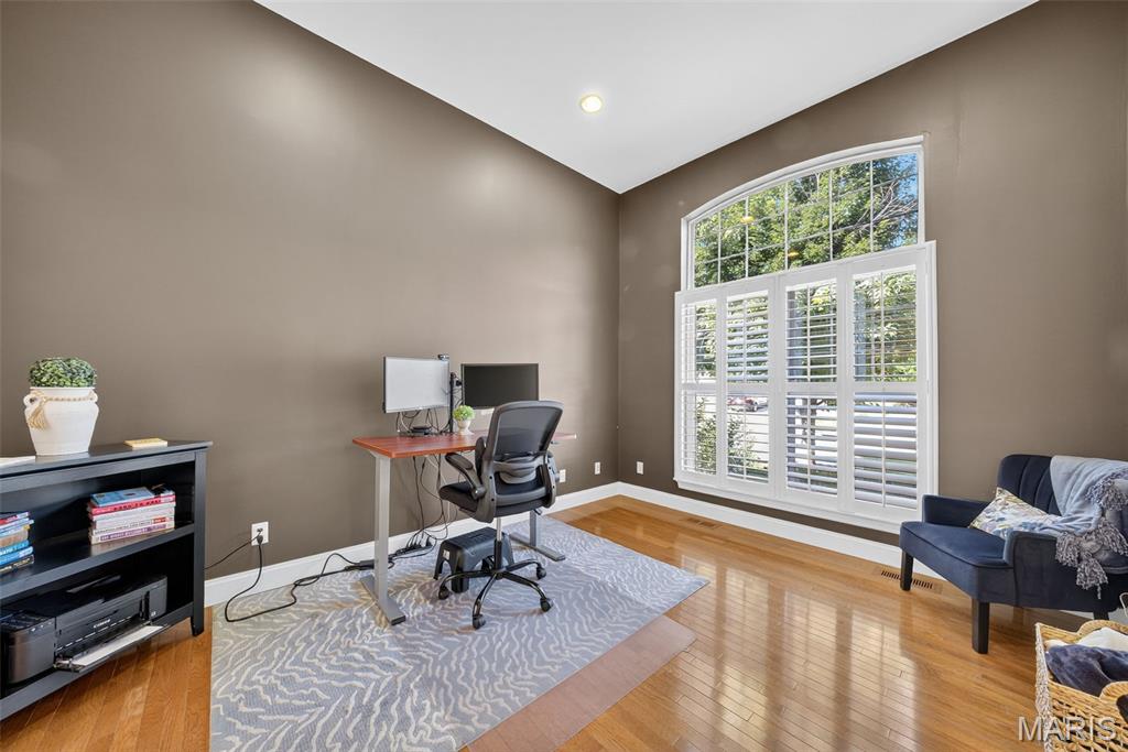 Wentzville, Missouri 63385, United States, 4 Bedrooms Bedrooms, ,4 BathroomsBathrooms,Residential,Active,171115