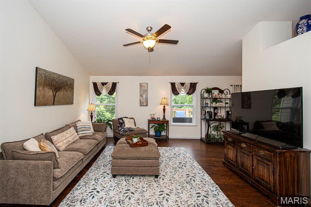 2043 Magnolia Way