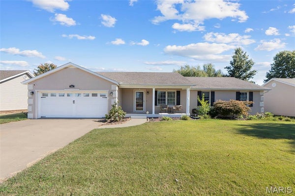 1006 CLEARWATER RD, SIKESTON, MO 63801 - Image 870cf40cd7cf0d2b3ef21cd2d6d9ec13/310734682