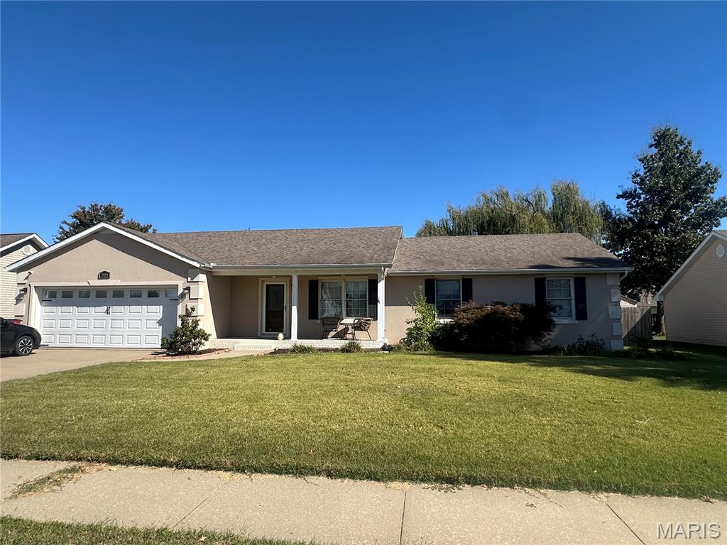 Photo of 1006 Clearwater Road, Sikeston, MO 63801 (MLS # 26067766)