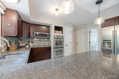 Tiny photo for 1526 Candish Lane, Chesterfield, MO 63017 (MLS # 26065679)