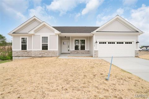 104 Fiddler's Close Court 104 STB Washington MO 63090