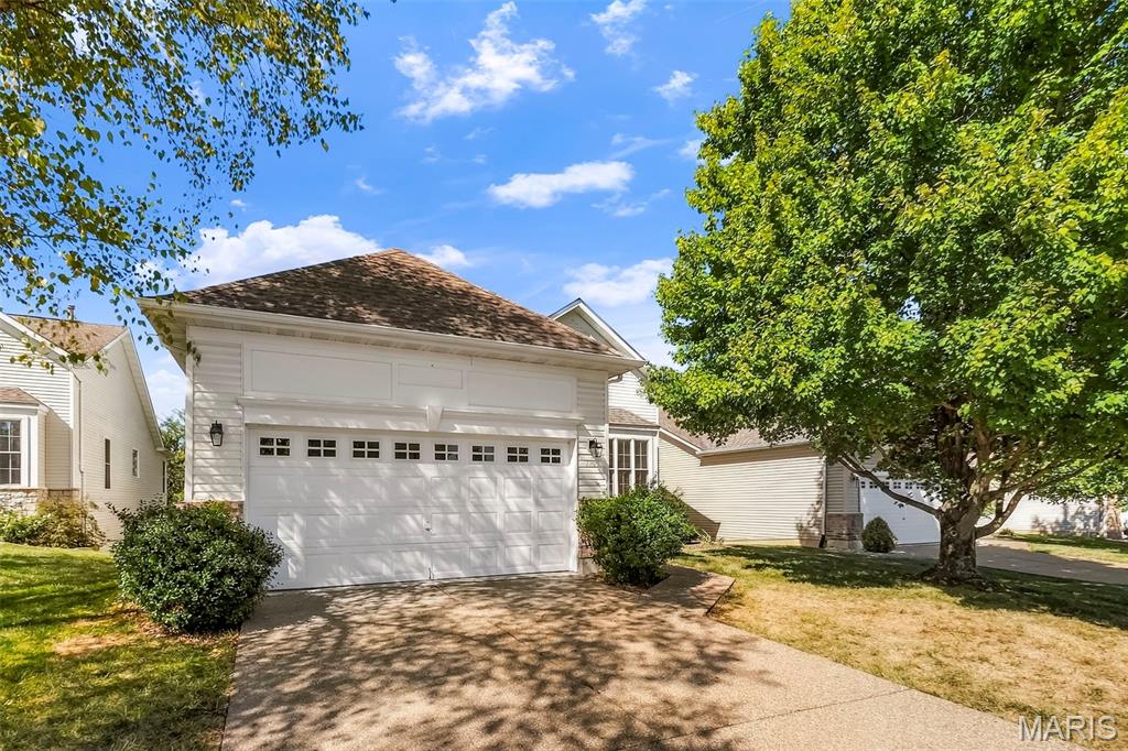 2102 Hawks Landing Drive