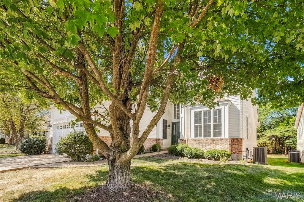 2102 Hawks Landing Drive