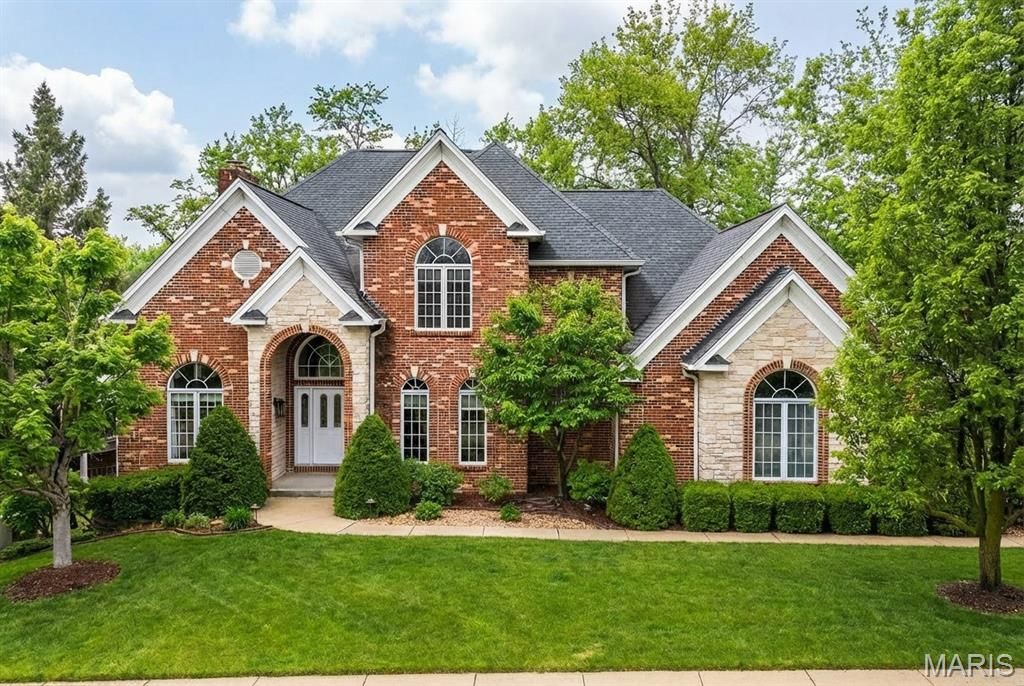 Photo of 125 Gardner Place, St Charles, MO 63301 (MLS # 26013163)