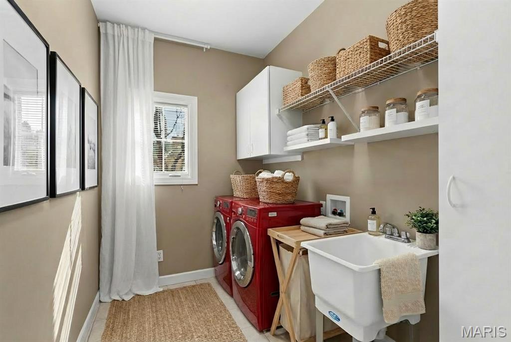 Governor Place #2 - Residential