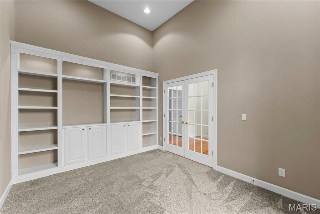 Governor Place #2 - Residential