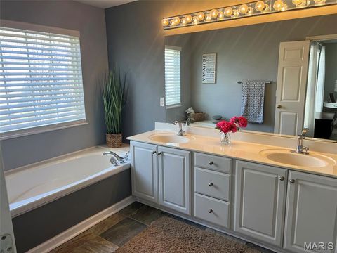 Tiny photo for 765 Turrentine Trail, Creve Coeur, MO 63141 (MLS # 26013421)