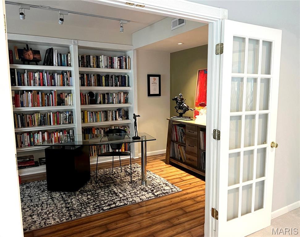 Manors At Bellerive Two - Residential