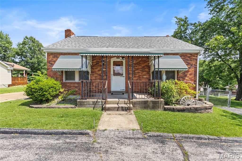 Photo 1 of 29 — 2096 Lonedell Road, Arnold, MO 63010