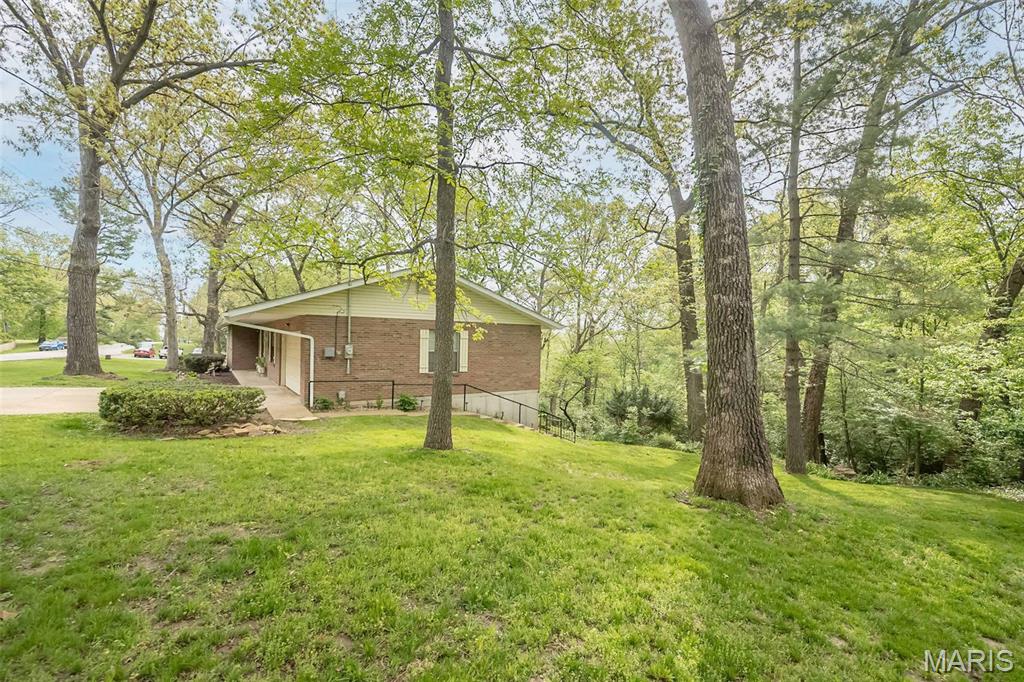 Barnhart Hills Estate - Residential