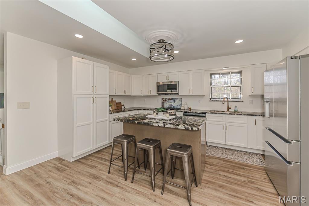 Barnhart Hills Estate - Residential