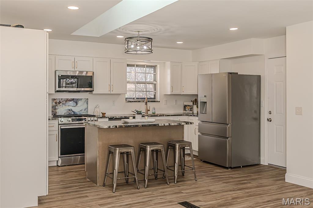 Barnhart Hills Estate - Residential