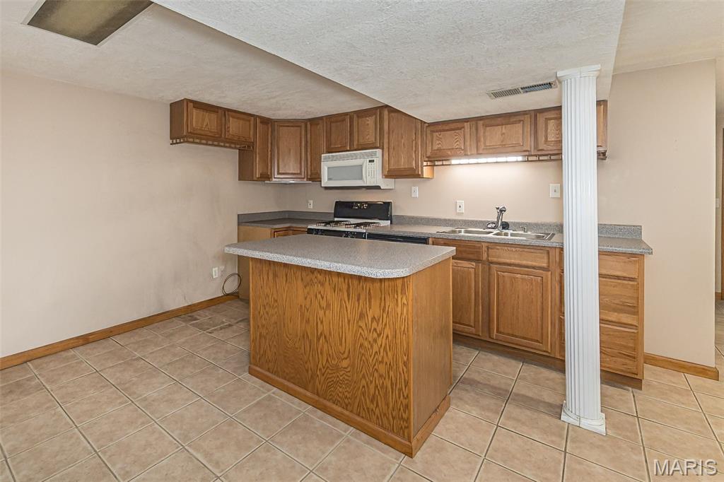 Barnhart Hills Estate - Residential