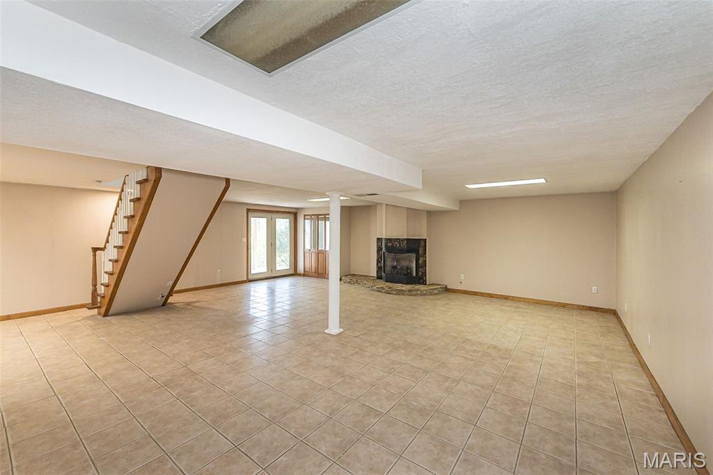 Barnhart Hills Estate - Residential