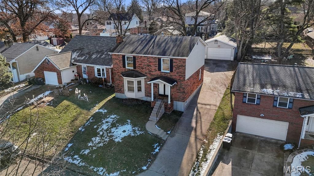 Photo of 7312 Melbourne 1/2 Avenue, Shrewsbury, MO 63119 (MLS # 25080413)