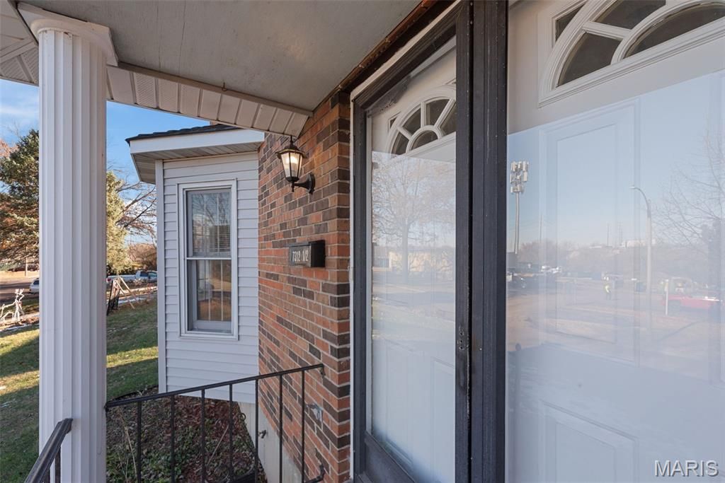 Photo of 7312 Melbourne 1/2 Avenue, Shrewsbury, MO 63119 (MLS # 25080413)
