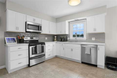 Tiny photo for 1520 E 6th Street, Washington, MO 63090 (MLS # 26048976)
