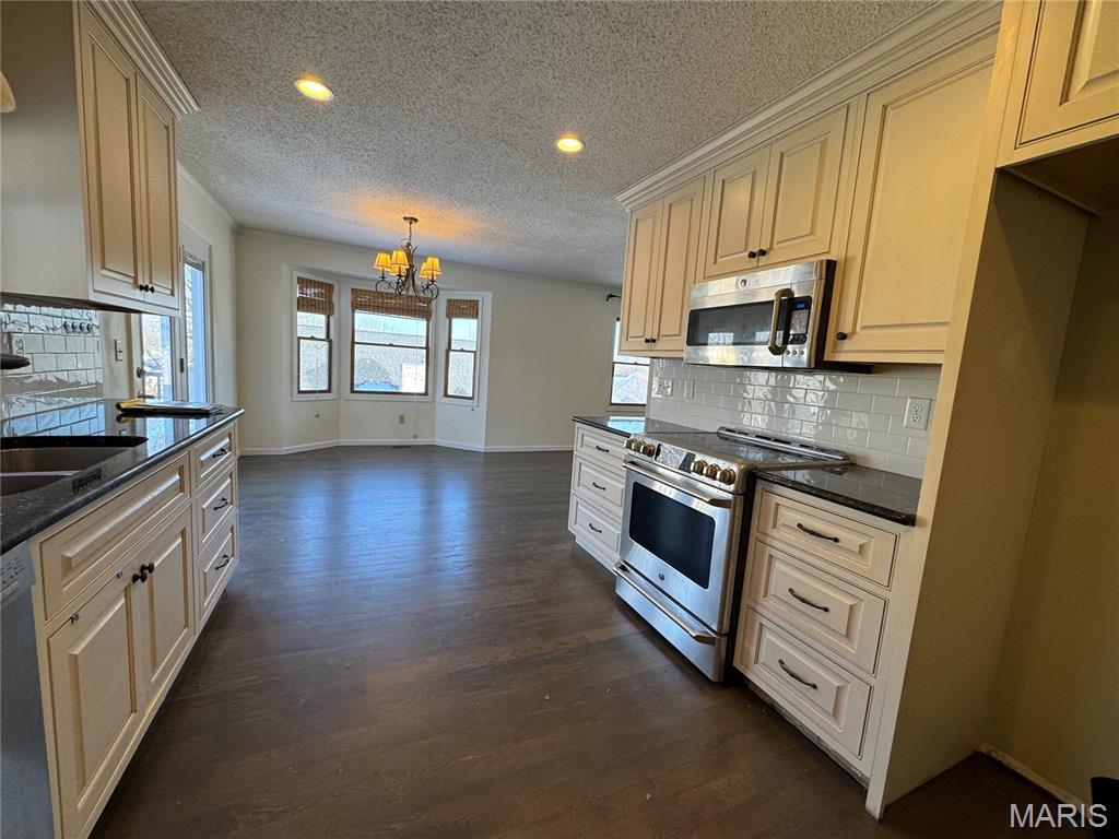 Westridge & Jaspers - Residential