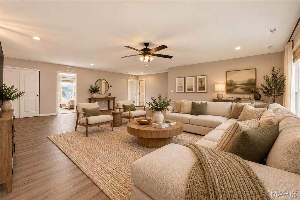 1122 Daltons Way