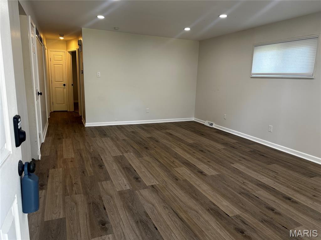 Hazelwood, Missouri 63042, United States, 3 Bedrooms Bedrooms, ,2 BathroomsBathrooms,Residential,Active,156281